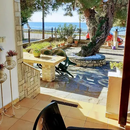 Aegialis Holiday home