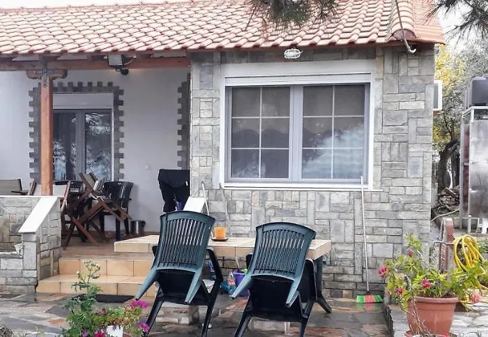 Aegialis Holiday home *